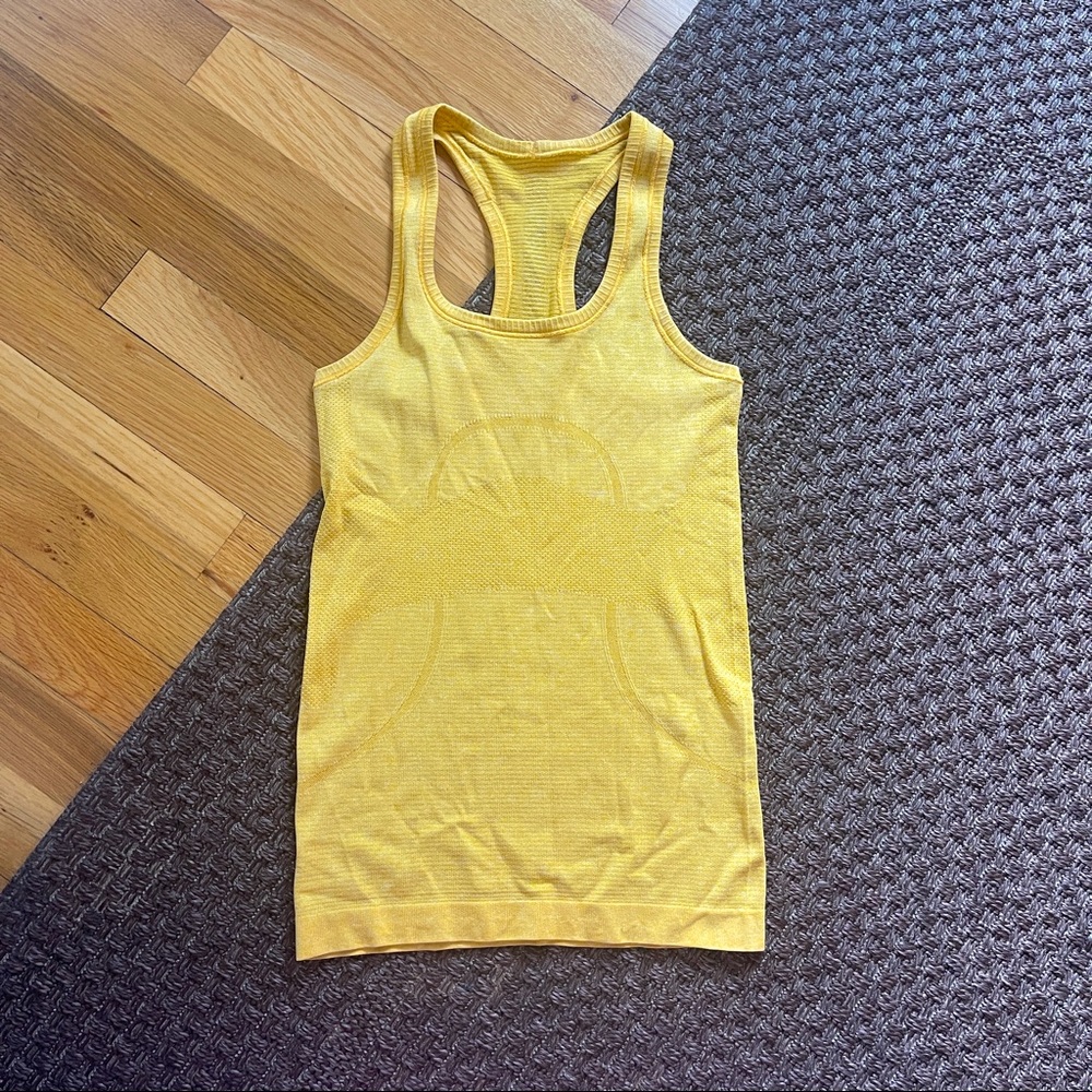 Lululemon swiftly tech racerback tank size 2